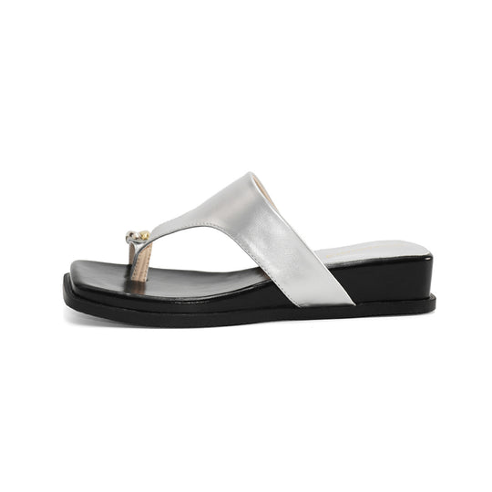 Damen Elegante und komfortable Flip-Flop Sandalen mit modischem Riemen EB