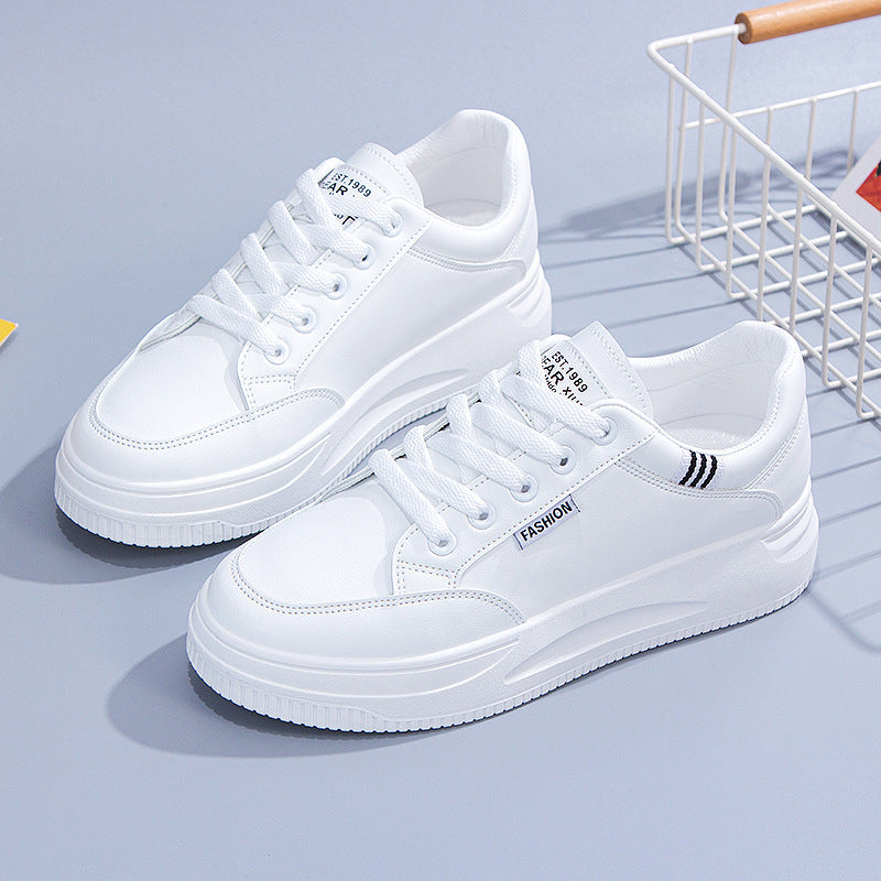 Damen Bequeme sportliche Sneakers mit dicker Plattformsohle EB