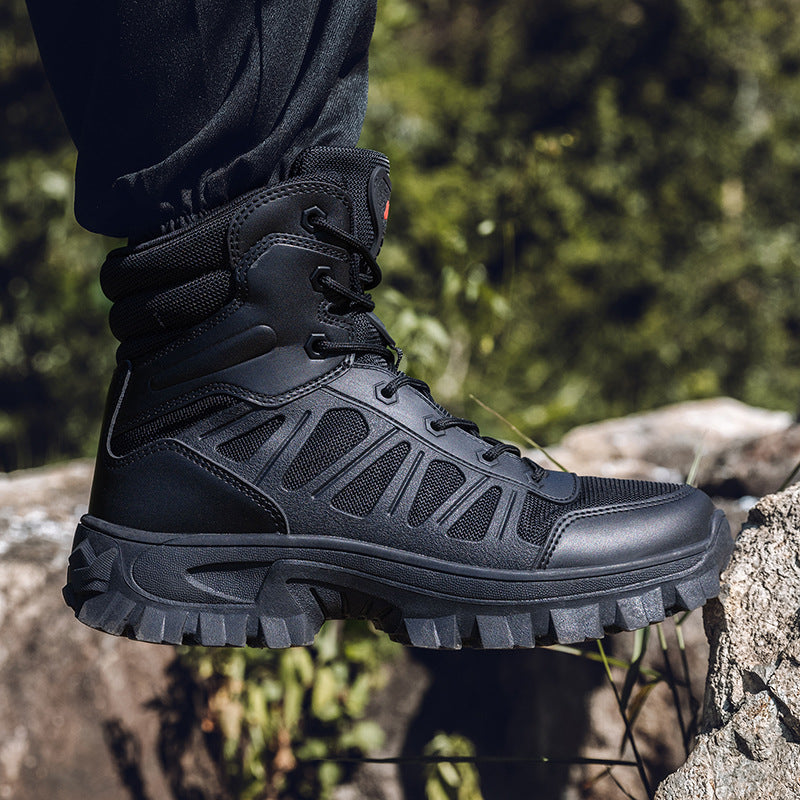 Herren Outdoor-Boots mit strapazierfähigem Obermaterial und rutschfester Sohle EB