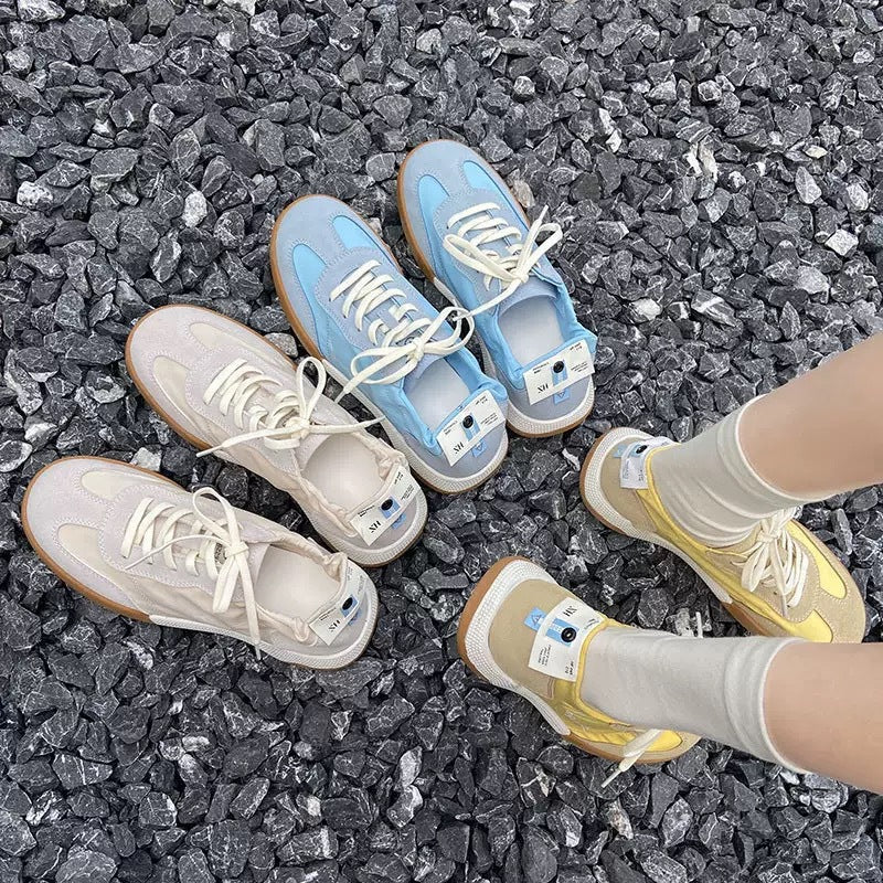 Damen Sportliche Sneaker mit einzigartiger Schnürung EB