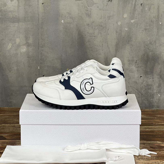 Damen Sportliche Sneaker mit gepolsterter Innensohle und rutschfester Laufsohle EB