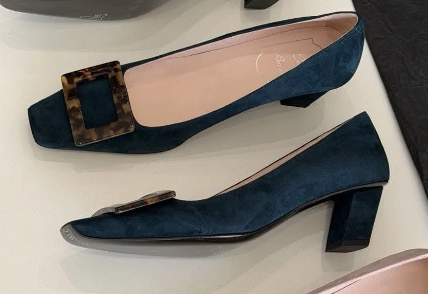 Damen Ballerinas mit quadratischem Zehenbereich und modischem Kastenschließe EB
