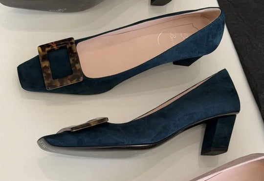 Damen Ballerinas mit quadratischem Zehenbereich und modischem Kastenschließe EB