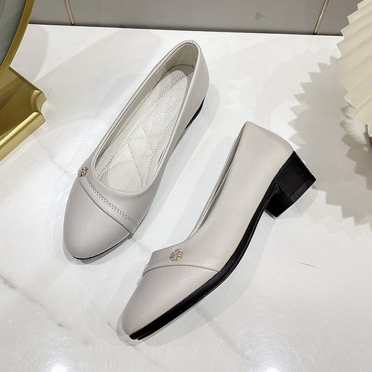 Damen elegante Ballerinas mit modischem Schmuckdetail EB