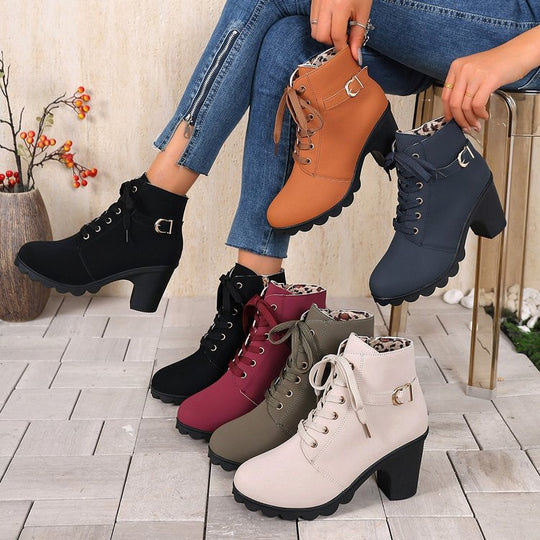 Damen nan knöchelhohe Schnür-Stiefelette mit seitlichem Reißverschluss, dekorativer Gürtelschlaufe, mittelhohem Blockabsatz und profilstarker Laufsohle EB