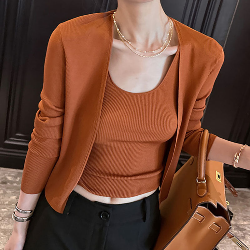 Damen Eleganter und bequemer Cardigan im minimalistischen Design EB