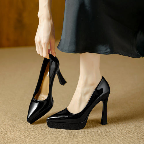 Damen Glamouröse High Heels mit Plateau und spitz zulaufendem Design EB