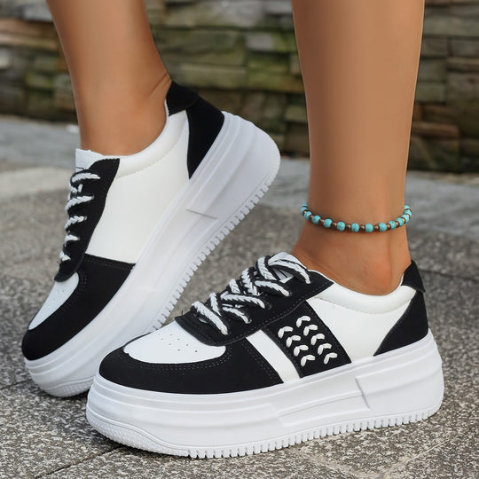 Damen Plattform-Sneaker mit atmungsaktivem Obermaterial und rutschfester Sohle EB