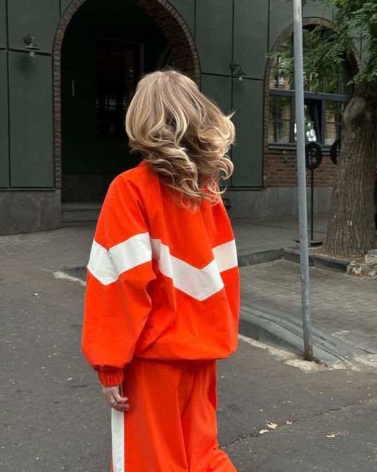 Damen Zweiteiliges Oversized Windbreaker-Set mit Kontraststreifen, Elastischem Saum und Tunnelzughose EB