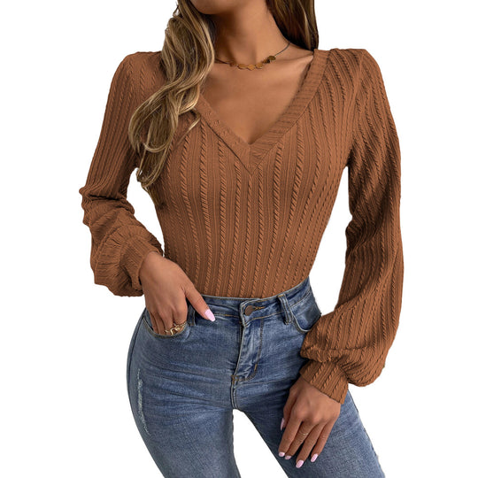 Damen figurbetontes Rippstrick-Bodyshirt mit V-Ausschnitt und Ballonärmeln Eichborn Berlin