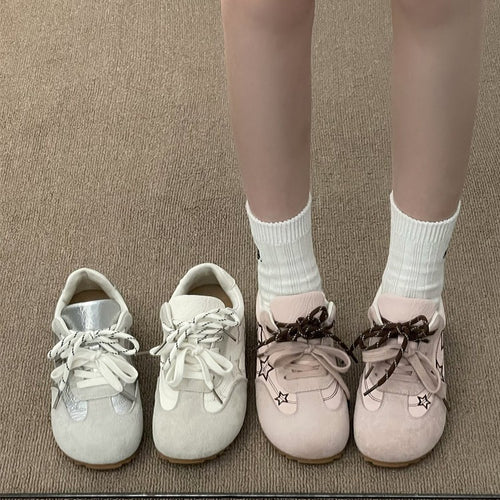 Damen Sneaker mit modischem Sternen-Design und rutschfester Sohle EB