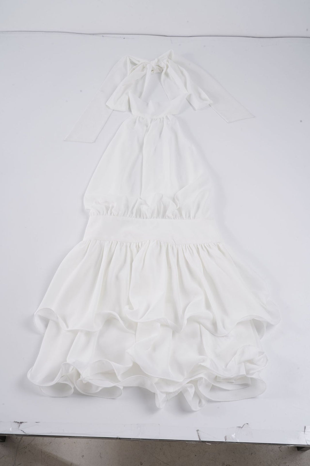 Damen luftiges Wickelkleid mit voluminösem Rock EB