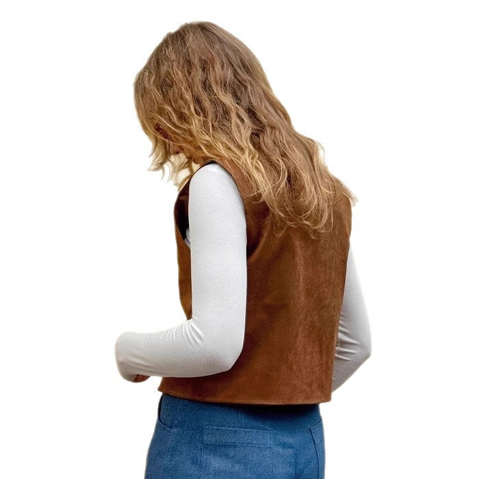 Damen Modische Wildlederweste mit eleganten Knopfdetails EB