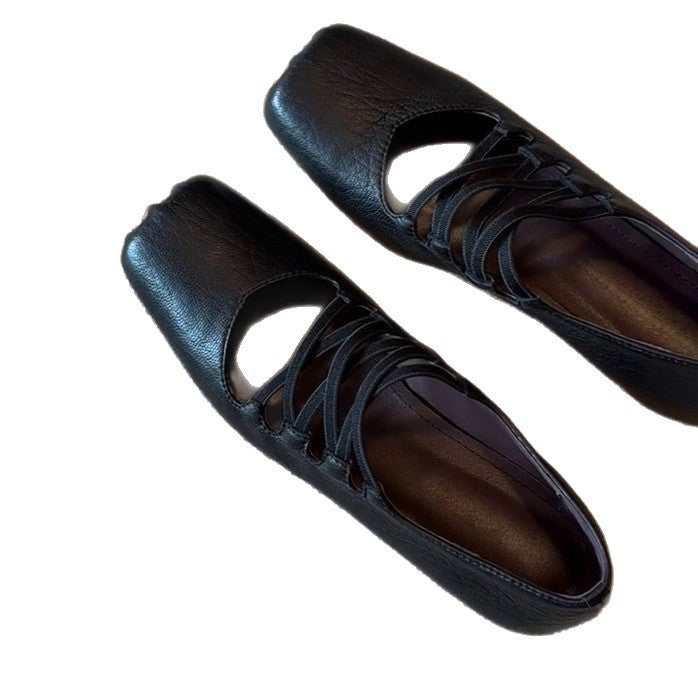 Damen Ballerina-Schuhe mit innovativer Riemenführung und weichem Leder EB