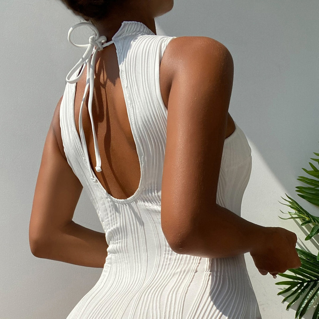 Damen Eleganter Hochkragen-Badeanzug mit feinen Rippendetails EB