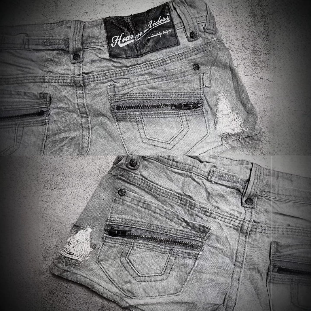 Damen trendy Jeans-Shorts mit distressed Details EB