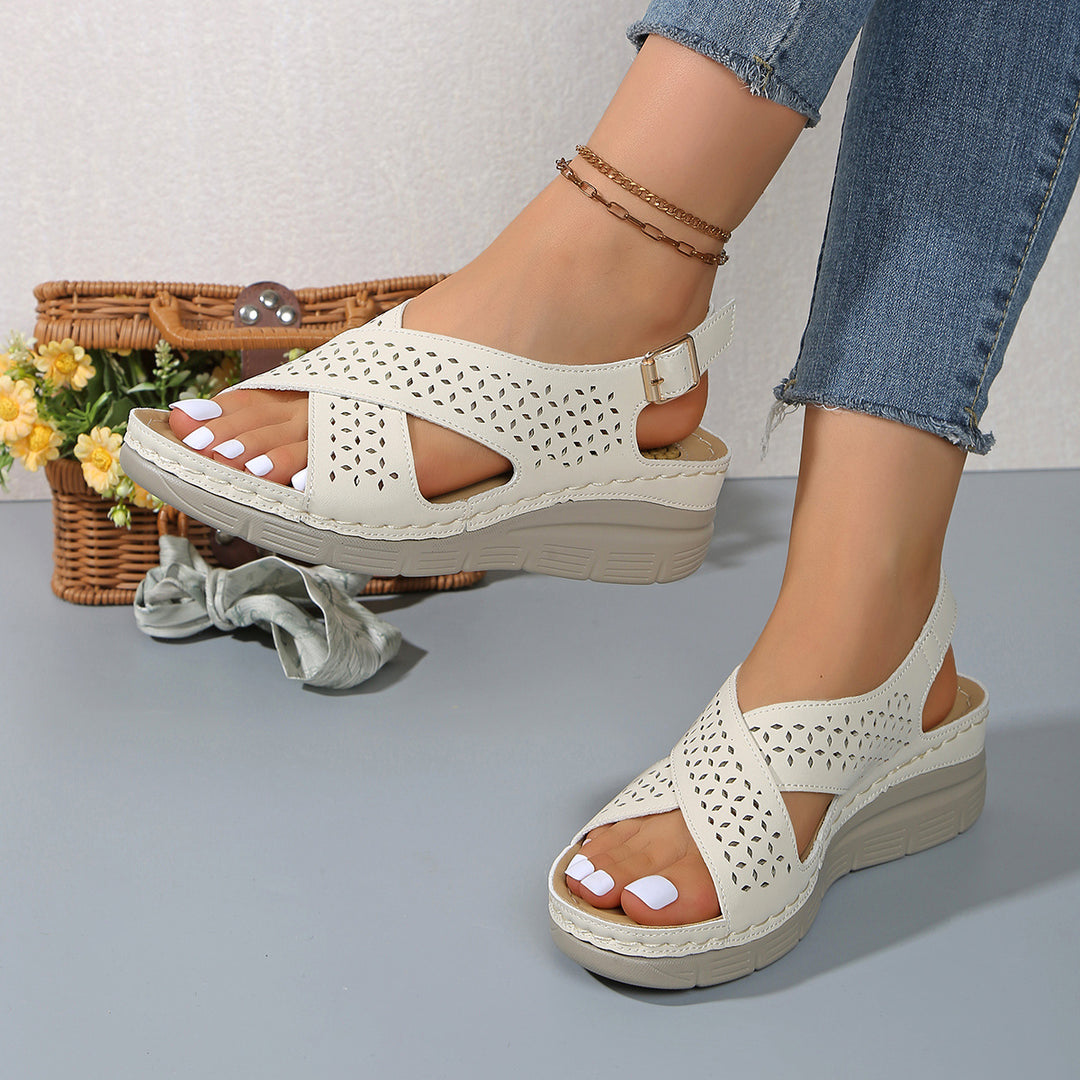 Damen Komfortable und atmungsaktive Wedge-Sandalen mit floralem Lochdesign EB