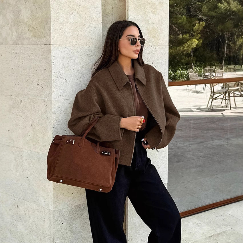 Damen Kapuzenjacke im Vintage-Stil mit oversized Schnitt und Reißverschluss EB