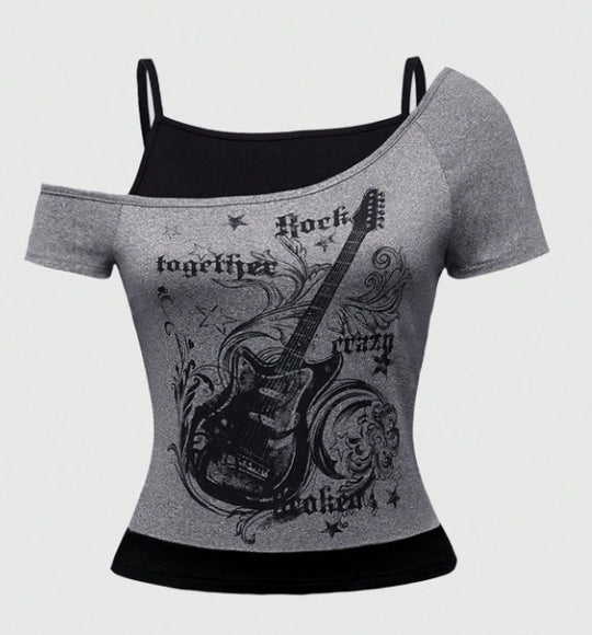Damen Asymmetrisches Rock-T-Shirt mit grafischem Druck EB