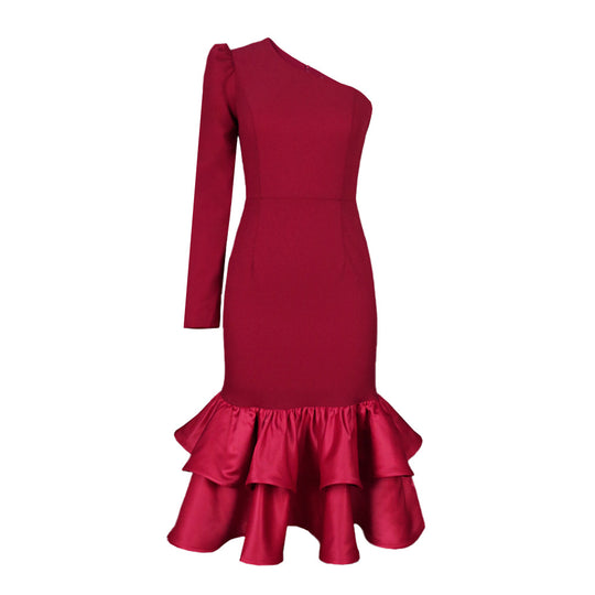 Damen figurbetontes Kleid mit voluminösem Saum EB
