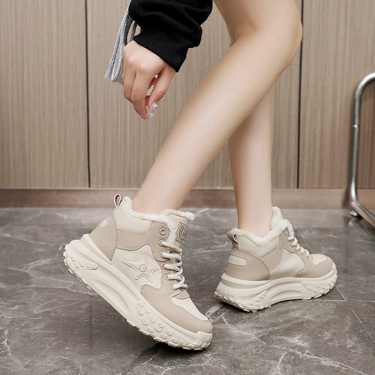 Damen High-Top Sneakers mit kuscheligem Warmfutter und rutschfester Sohle EB