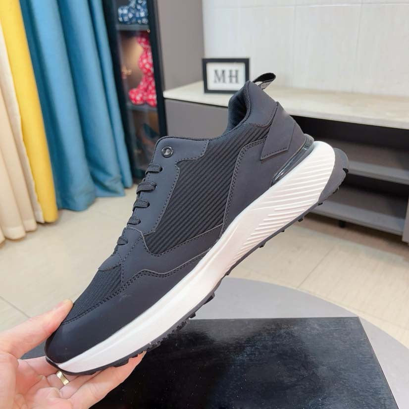 Damen Sportliche Lauf-Sneaker mit atmungsaktivem Obermaterial und rutschfester Sohle EB