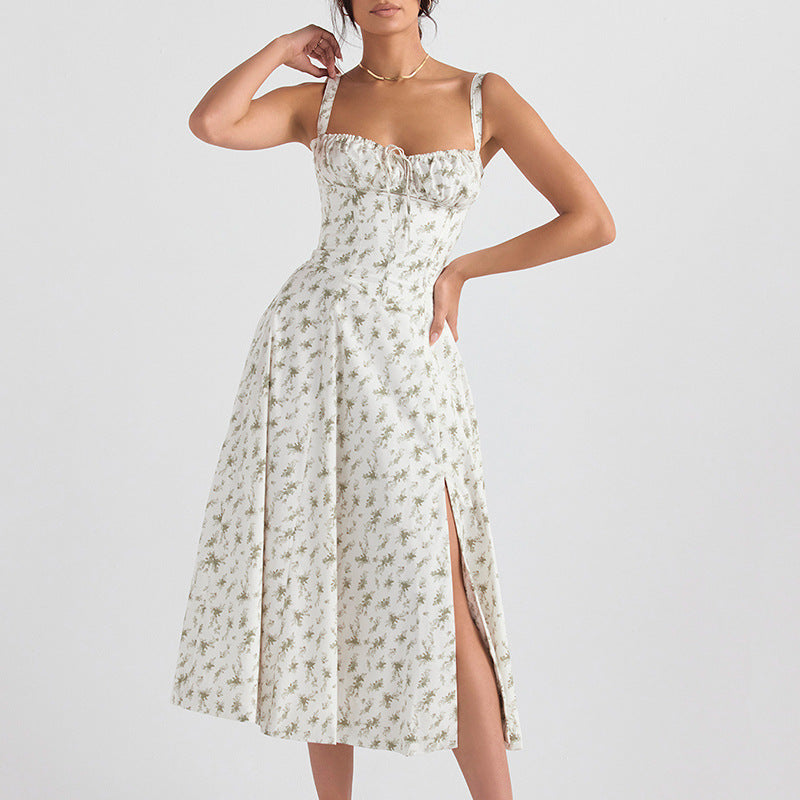 EB | Floraler Strapsrock mit Schnürsenkeln und Neckholder mit hohem Schlitz