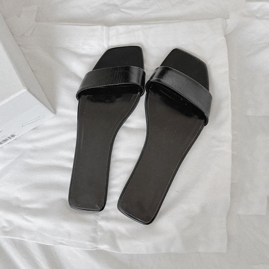 Damen Flache Sandalen mit geschwungenem Riemendesign und rutschfester Sohle EB