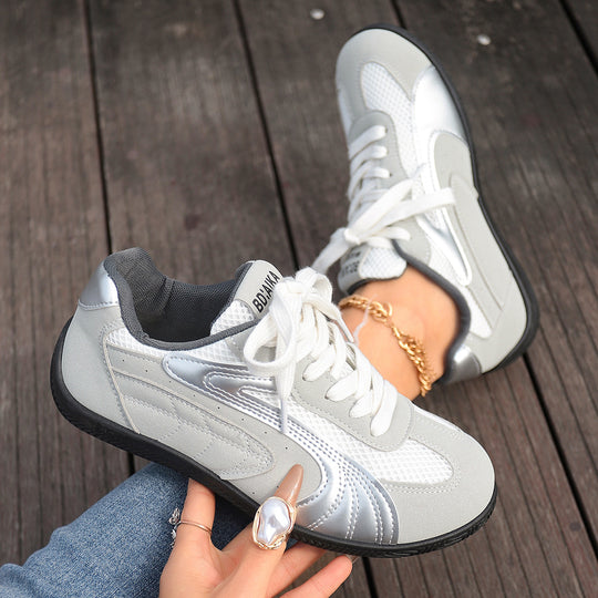 Damen Sportliche Sneaker mit atmungsaktivem Mesh-Material und rutschfester Sohle EB