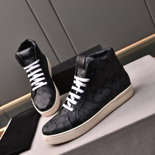Damen Sportliche High-Top Sneakers mit modischem Oberflächendesign EB