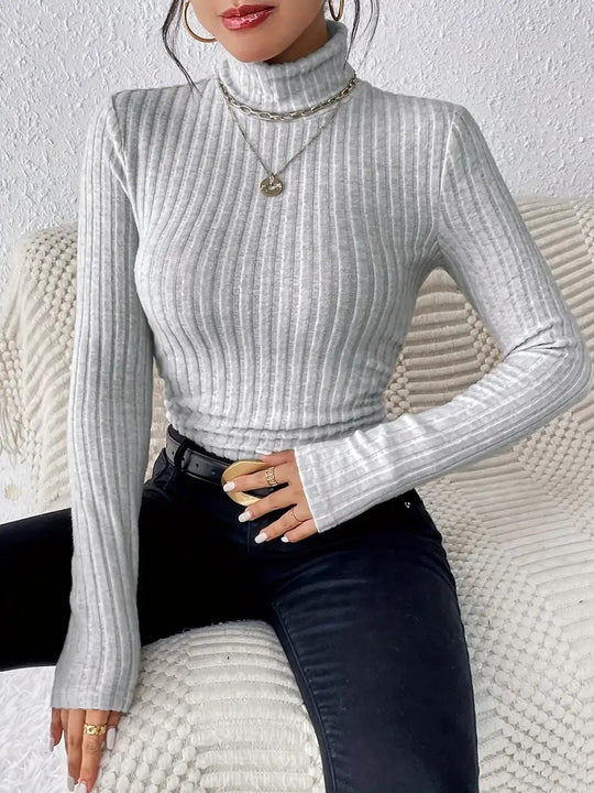 Damen Langarm Rollkragenpullover mit feinen Rippdetails EB