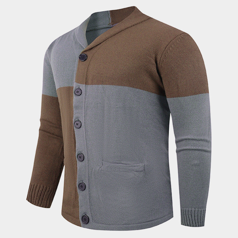 Herren Strickjacke mit modernem Zopfmuster und praktischen Taschen EB