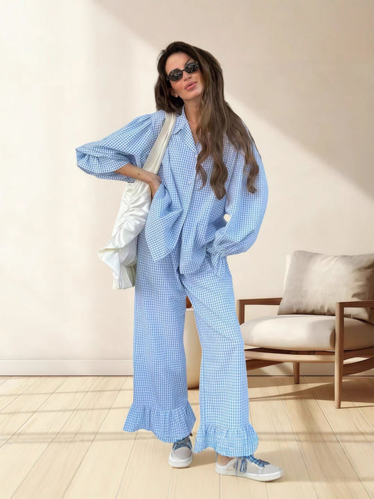 Damen Schlafanzug Set mit einem modernen Karo-Muster und voluminösen Ärmeln EB