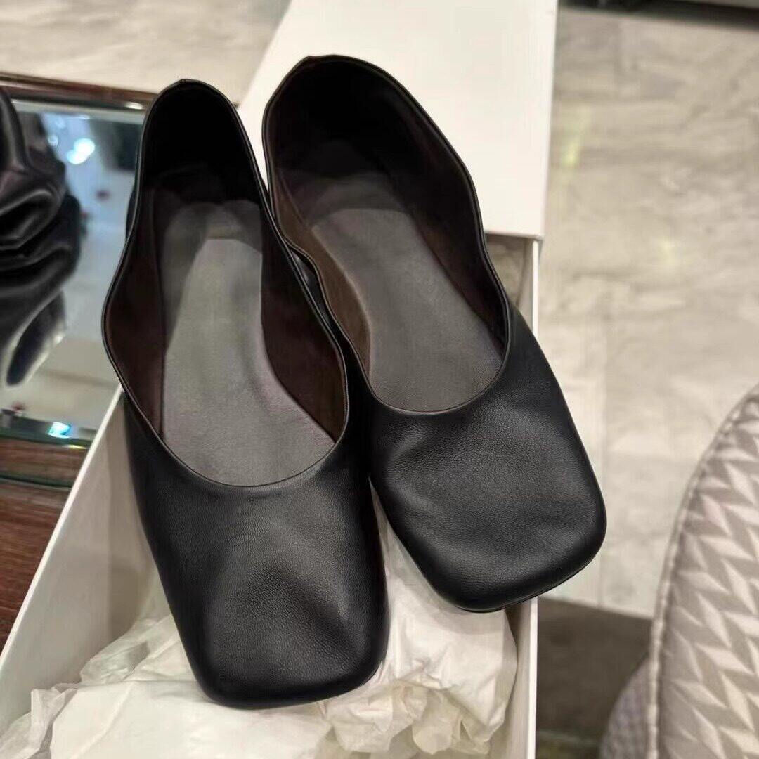 Damen Elegante Pumps mit komfortabler Innensohle und hochglänzender Oberfläche EB