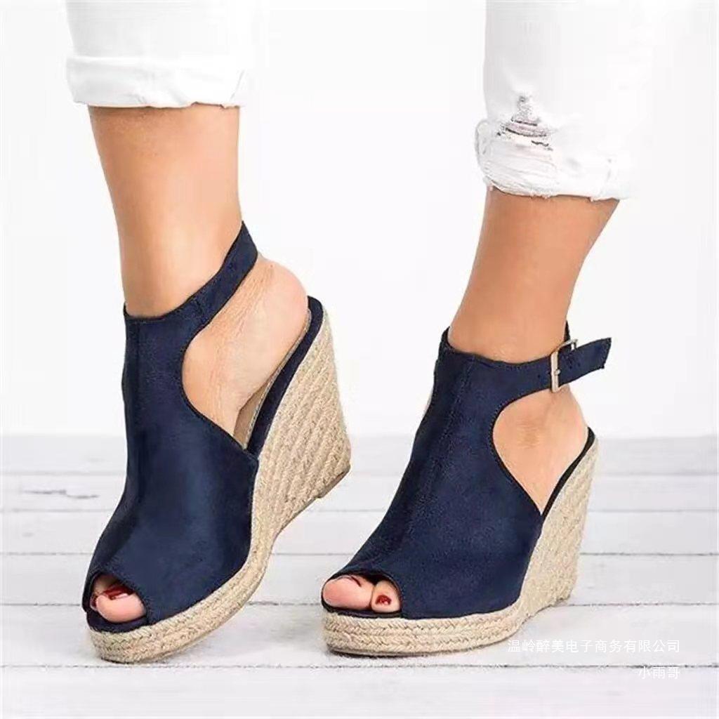 Damen Wedge-Pantoletten mit offener Zehenpartie und verstellbarem Riemen EB