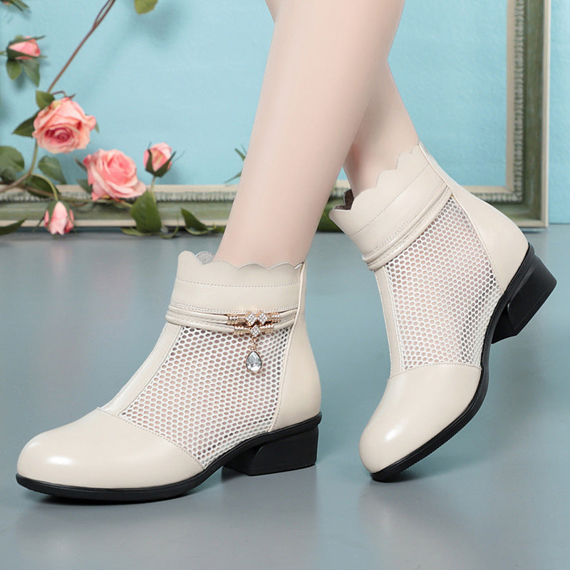 Damen Exklusive Ankle Boots mit dekorativem Netzdesign und elegantem Schmuckdetail EB