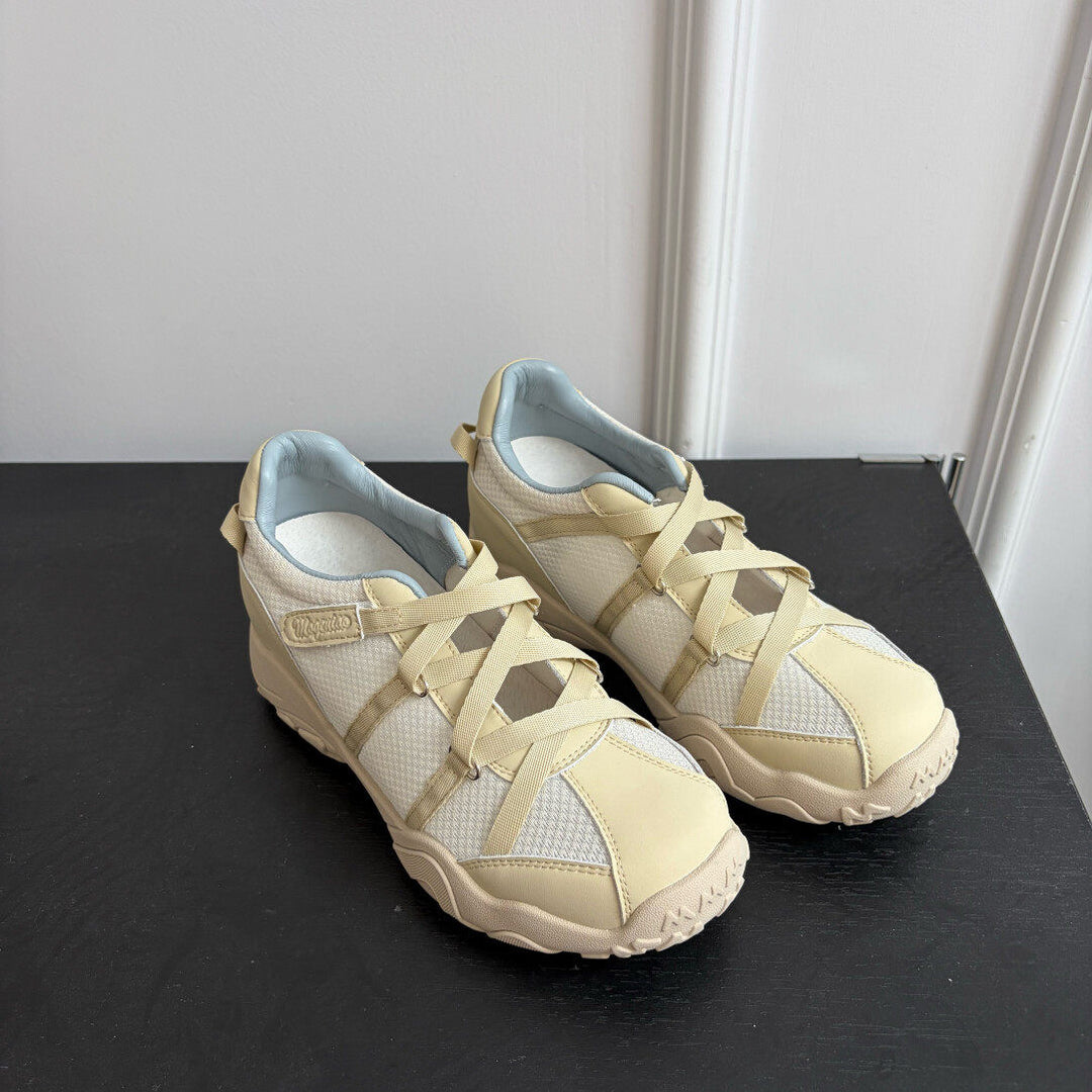 Damen Lauf-Sneaker mit innovativem Design und ergonomischer Dämpfung EB