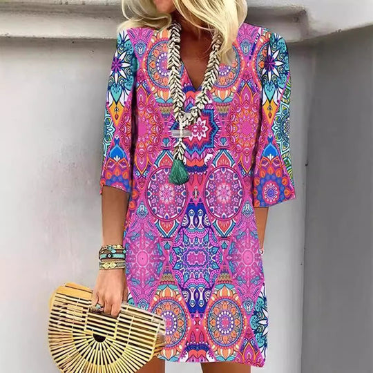 Damen Blusenkleid mit buntem mandala-inspiriertem Design und V-Ausschnitt Heidi-Mode