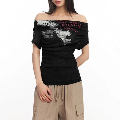 Damen Off-Shoulder T-Shirt mit künstlerischem Druck und figurbetontem Schnitt EB