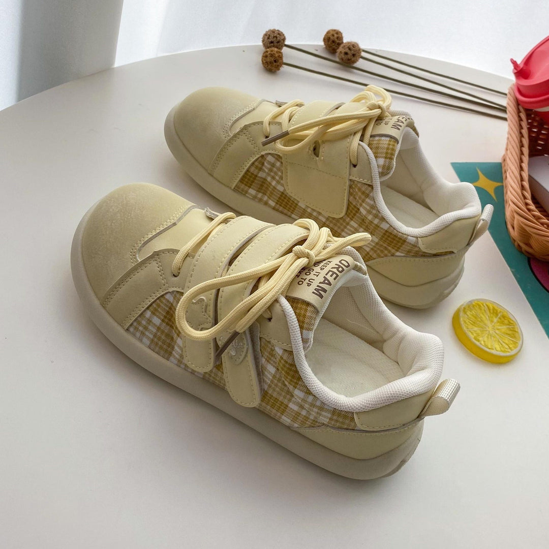 Damen Sneakers mit innovativem Karomuster und verstellbarem Klettverschluss EB