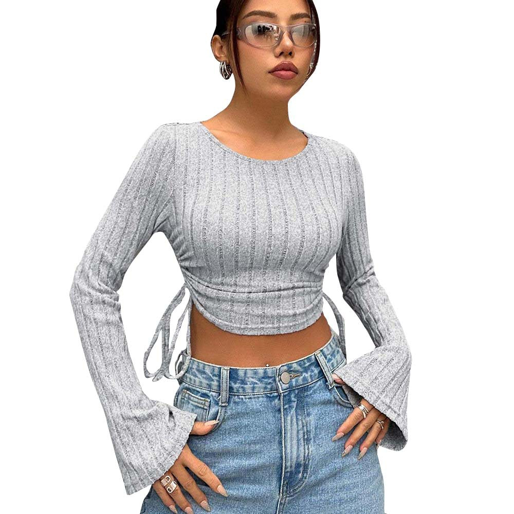 Damen geripptes Cropped-Longsleeve mit seitlicher Tunnelzugraffung, ausgestellten Ärmeln und figurbetonter Passform Eichborn Berlin