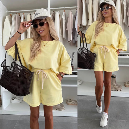 Damen lässiges Set aus Oversize-T-Shirt und Shorts mit verstellbarem Taillenzug EB