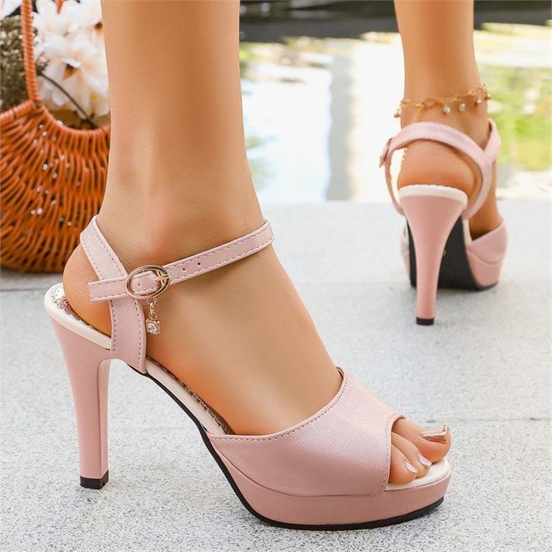 Damen Plateau-Sandalen mit eleganter Rollenschnalle EB