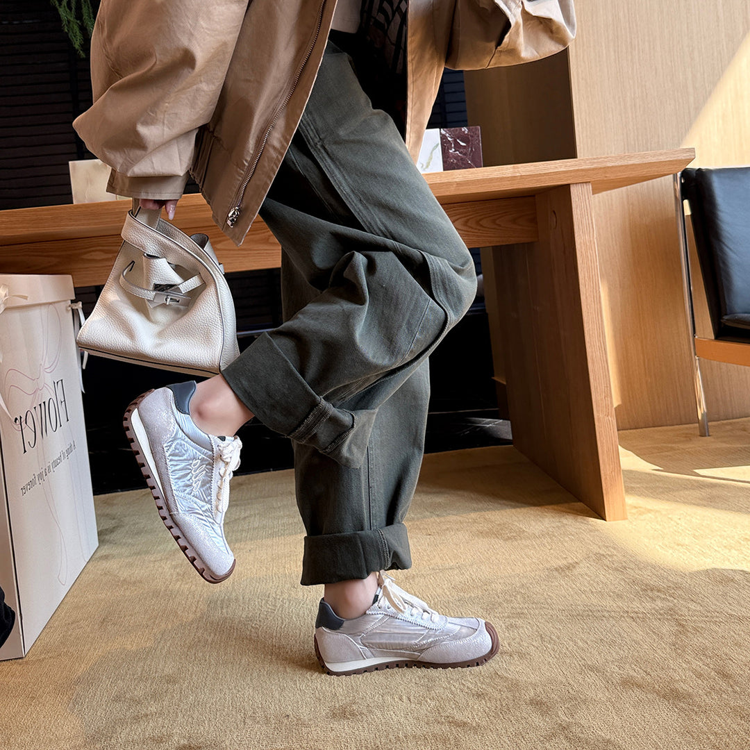 Damen Sportliche Sneakers mit atmungsaktiver Textil-Oberfläche und rutschfester Sohle EB