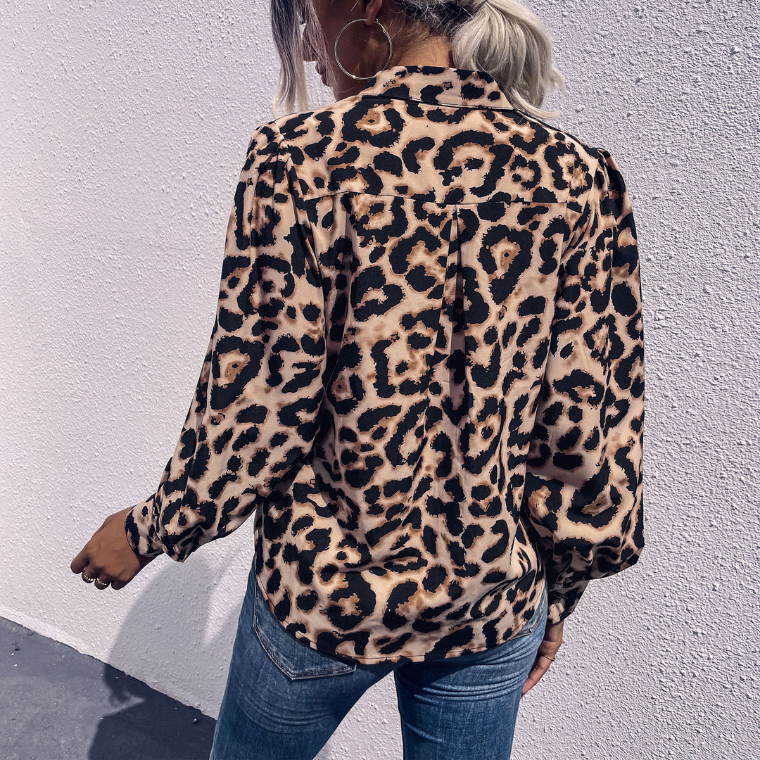 Damen elegante Bluse mit Leopardenmuster und feinen Details EB