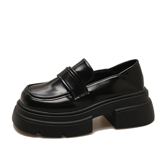 Damen Plateau-Lederschuhe mit modischem Detail und robuster Sohle EB