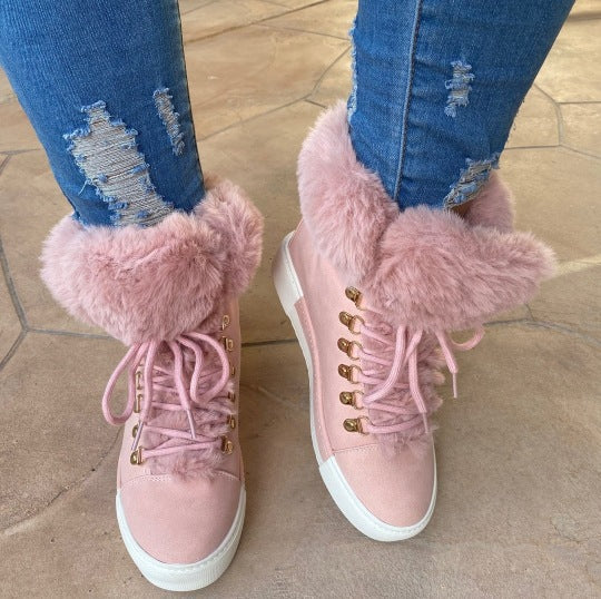 Damen Sportliche High-Top Sneaker mit flauschigem Kunstfellkragen EB