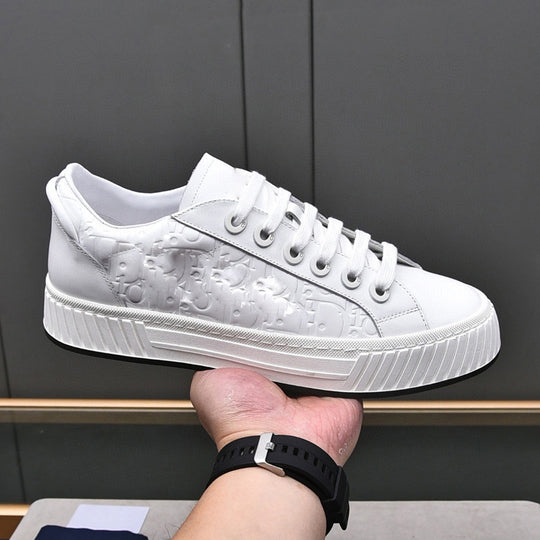 Damen Sneakers mit strukturiertem Obermaterial und rutschfester Laufsohle EB