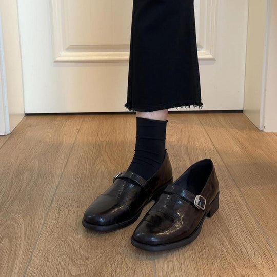Damen Mokassins mit modischer Schnallenverzierung und eleganter Form EB