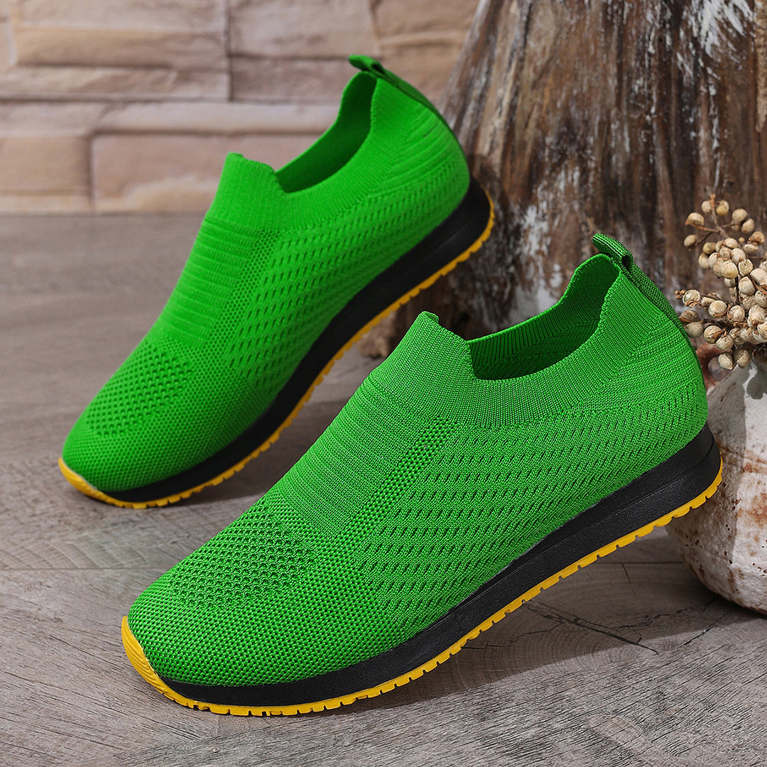 Damen atmungsaktive Slip-On Sneakers mit elastischem Einsatz EB